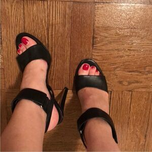 VINCE “Genna” High Heeled Sandals, size 7.5